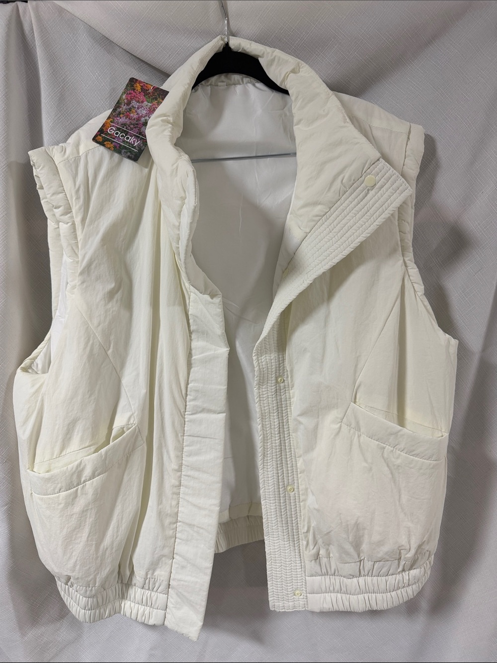 White Puffer Vest - Women’s Lightweight Quilted Jacket